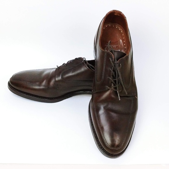 Brooks Brothers Other - SOLD! Brooks Brothers Classic Derby